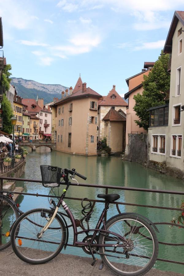 Pause Cafe Avec Sauna Annecy Exteriér fotografie